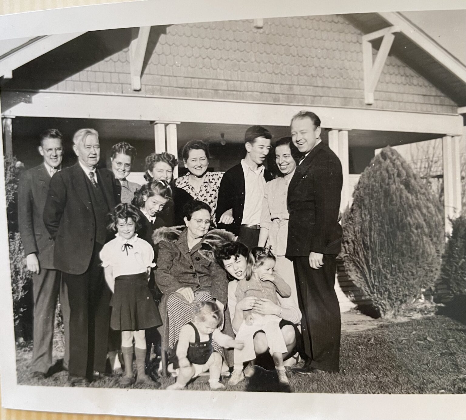 Organize Your Family History Stay Focused And Happy While Exploring organize-your-family-history-stay-focused-and-happy-while-exploring